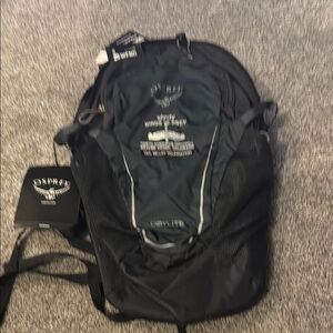 OSPREY Daylite Black Backpack with Multiple Compartments